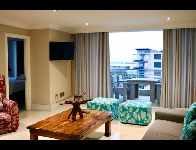 2 BEDROOM APARTMENT TO LET IN POINT WATERFRONT